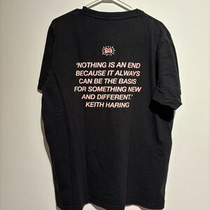Uniqlo UT Keith Haring Pile Crowns Art Tee Quote "Nothing is an  End" T Shirt